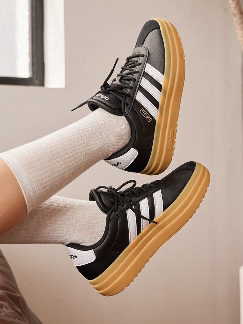 Adidas VL Court Bold Platform Sneaker